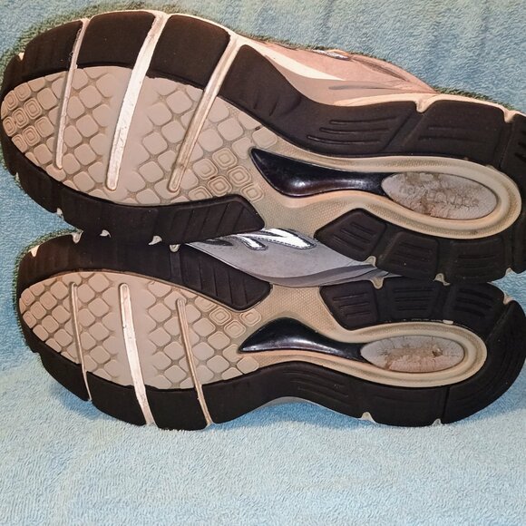 New Balance 990v4 (M990GL4) - Picture 6 of 6